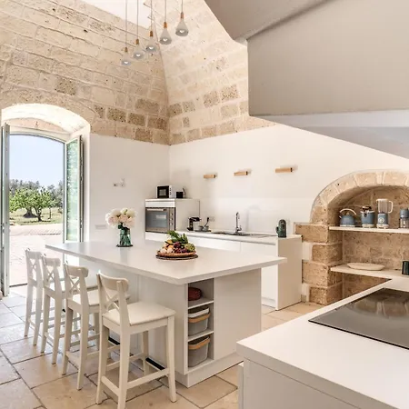 Masseria Monte Pizzuto - Le Di Valentina * Ceglie Messapica